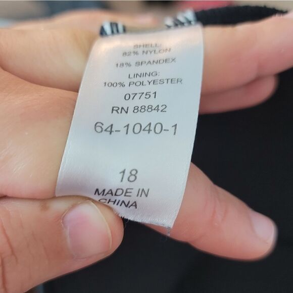 SWIMSUITS FOR ALL Halter Tankini Top - Picture 7 of 7